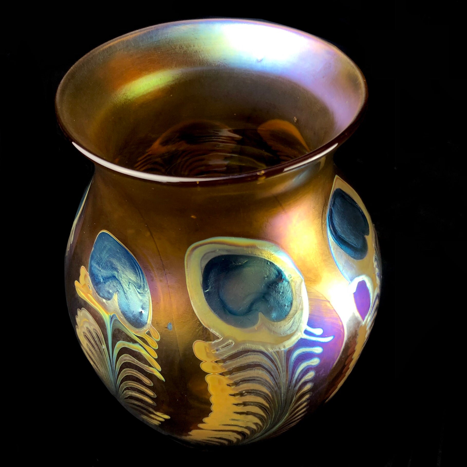 Top view of Large Amber Peacock Vase