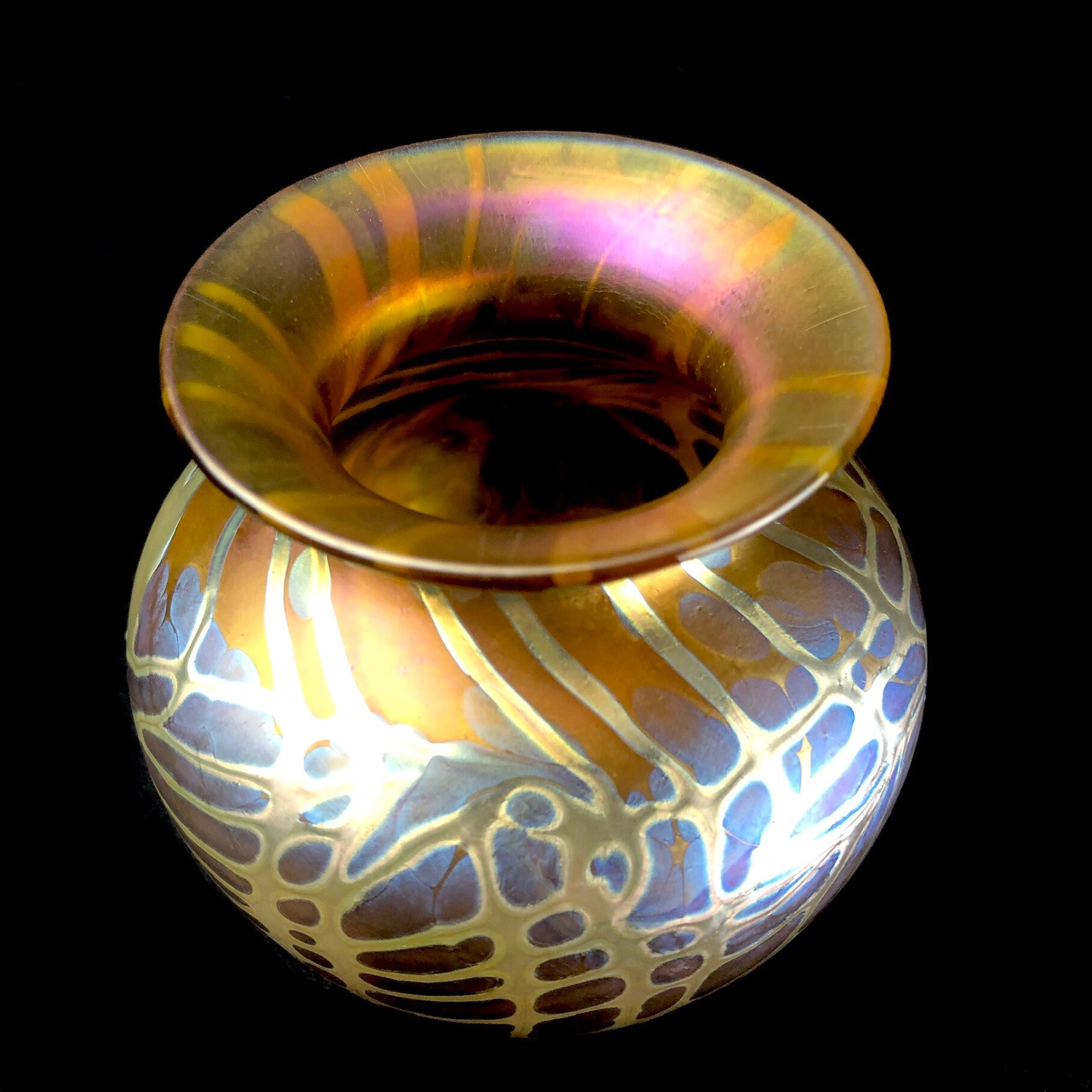 Top view of Amber Starry Night Vase