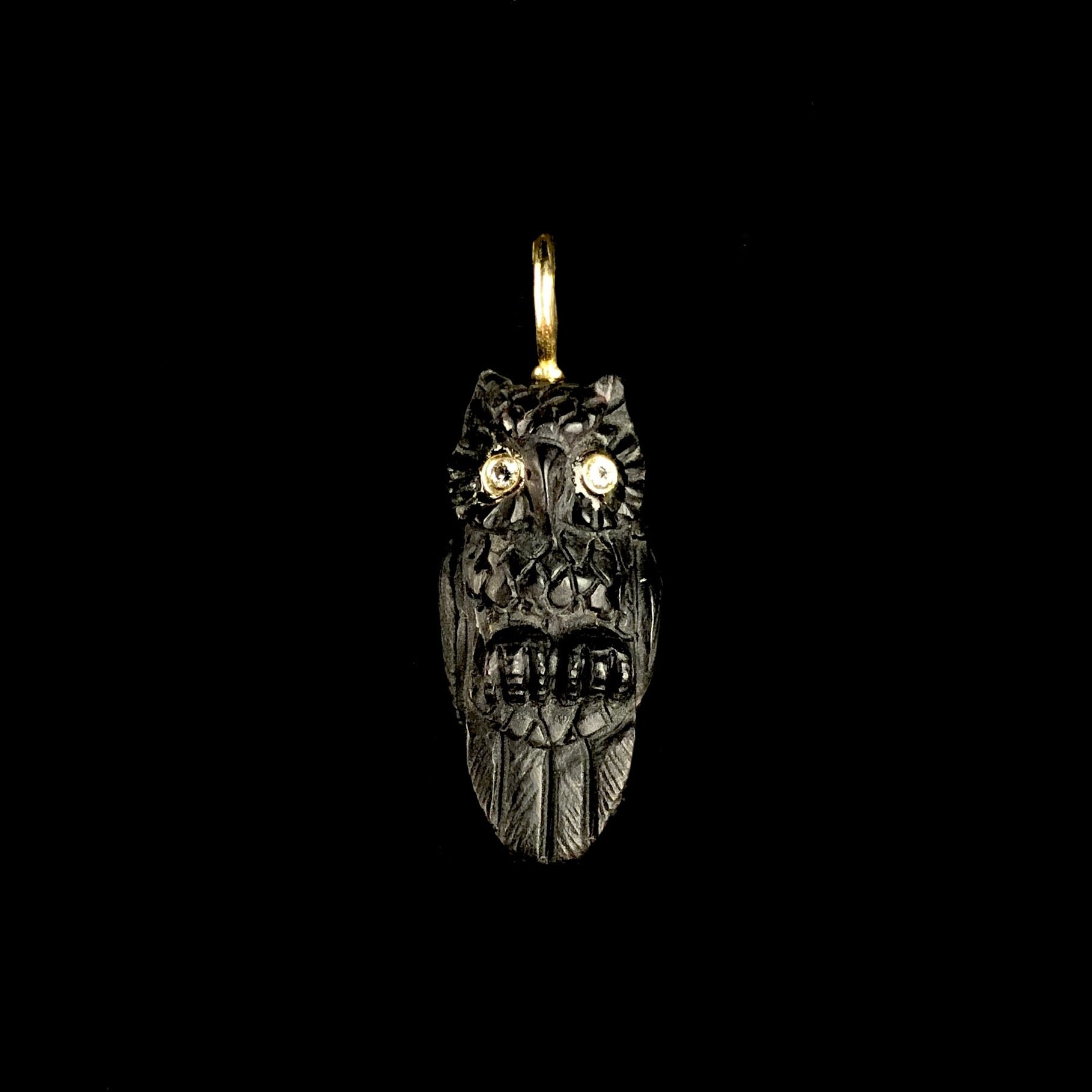 Front view of Black Owl Charm