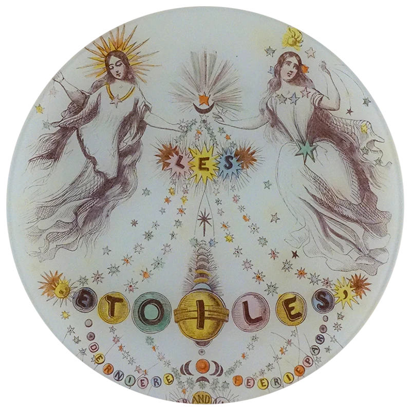 Front view of Les Etoiles Dish