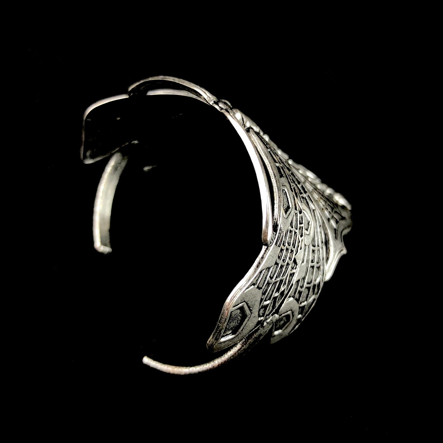 Back view of Dragonfly Cuff showing metal thickeness