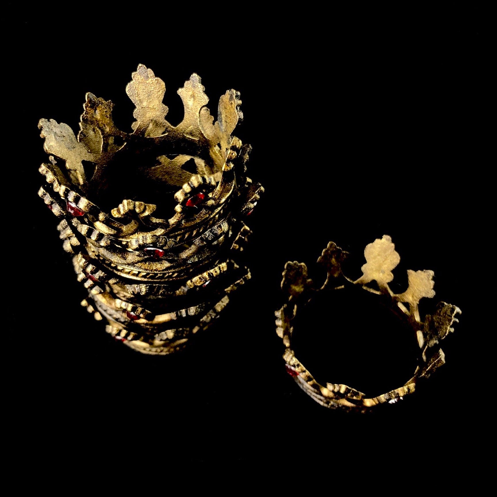 Top view of Mini Crowns