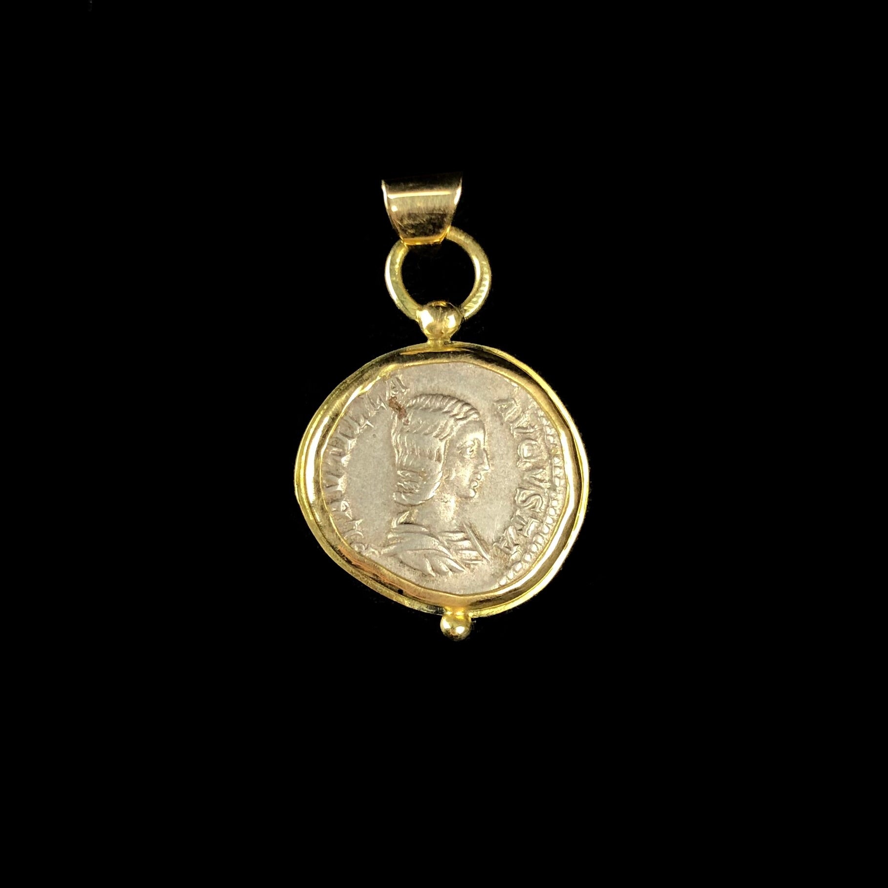 Back view of Ancient Coin of Venus Pendednt