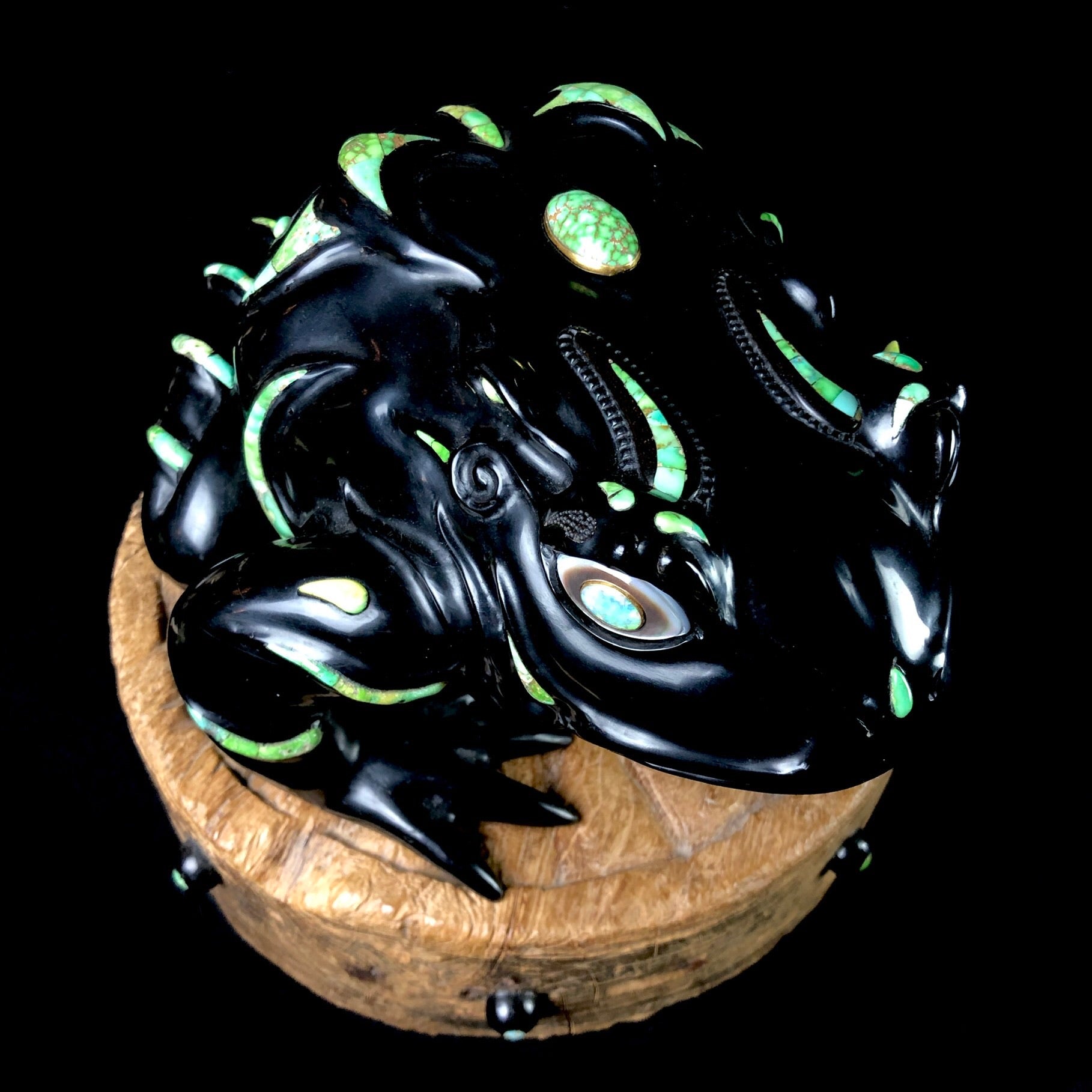 Alternate top view of Jet Frog Sculpture