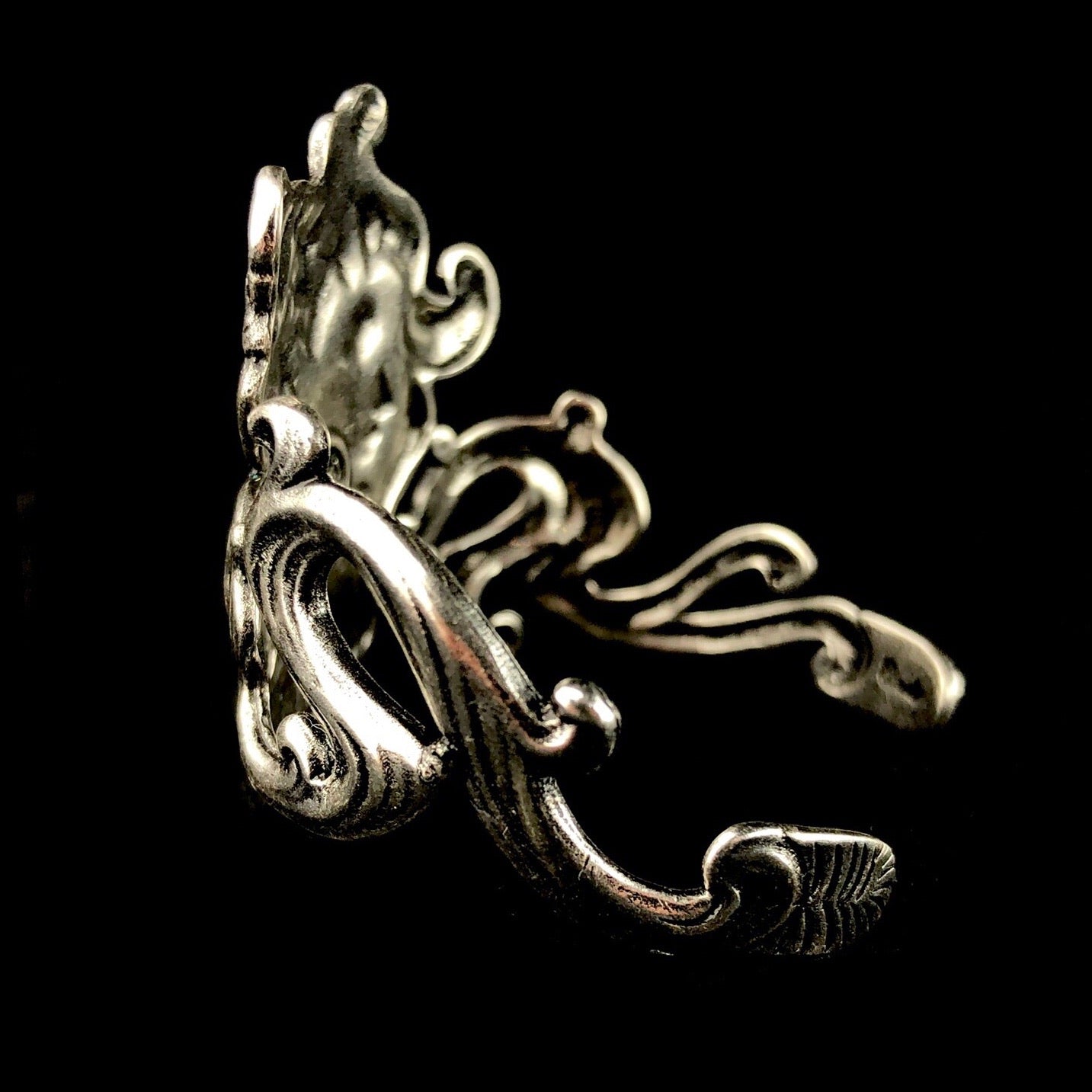 Silver Nouveau Cuff