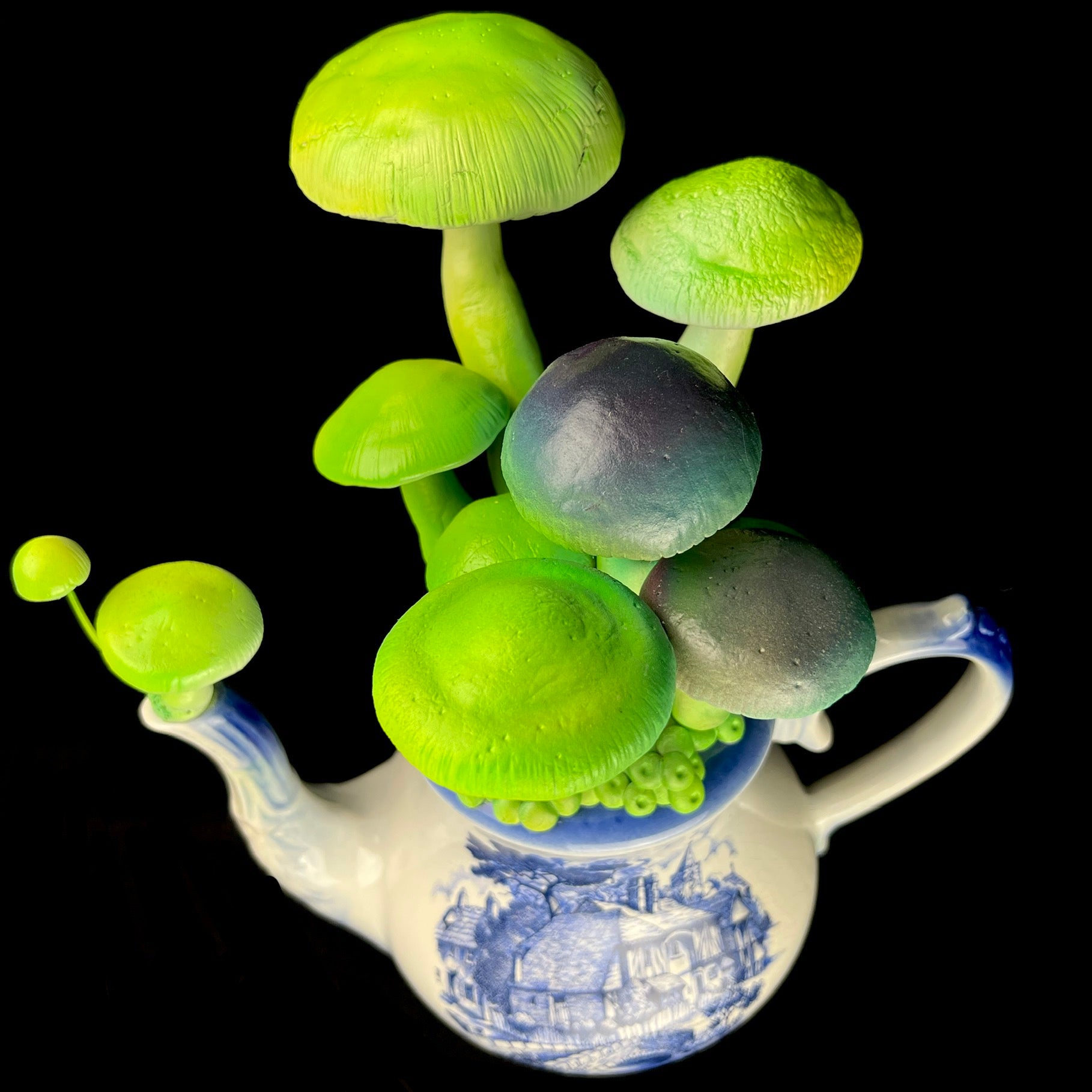 Top front view of Arthur Wood China Mushroom Teapot